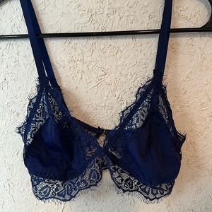 BootayBag Navy Blue Lace Fringe Bralette